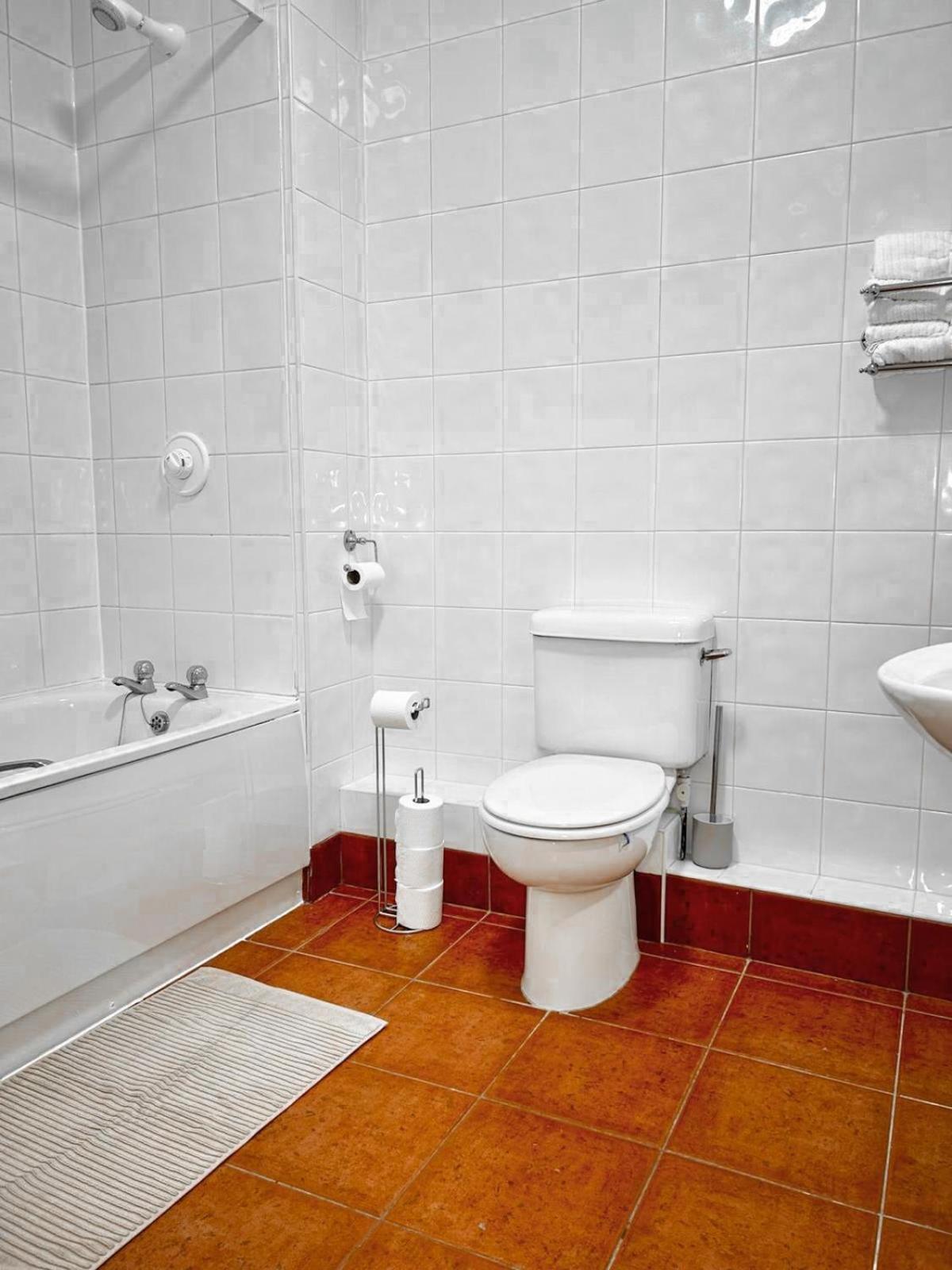 Nem House Apartamento Galway Exterior foto